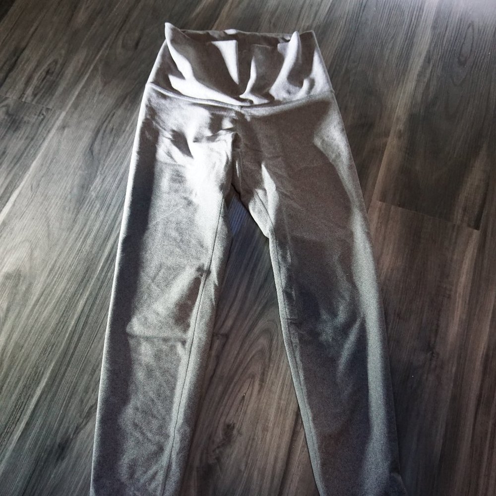 Old Navy Active Grey Small Leggings